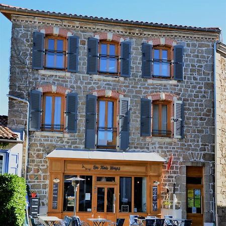 Готель Les Trois Temps Saint-Didier-sur-Rochefort Екстер'єр фото